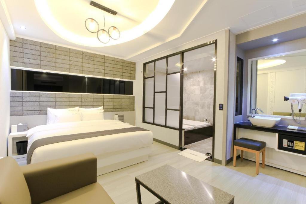 City Hotel G&G Busan Dış mekan fotoğraf